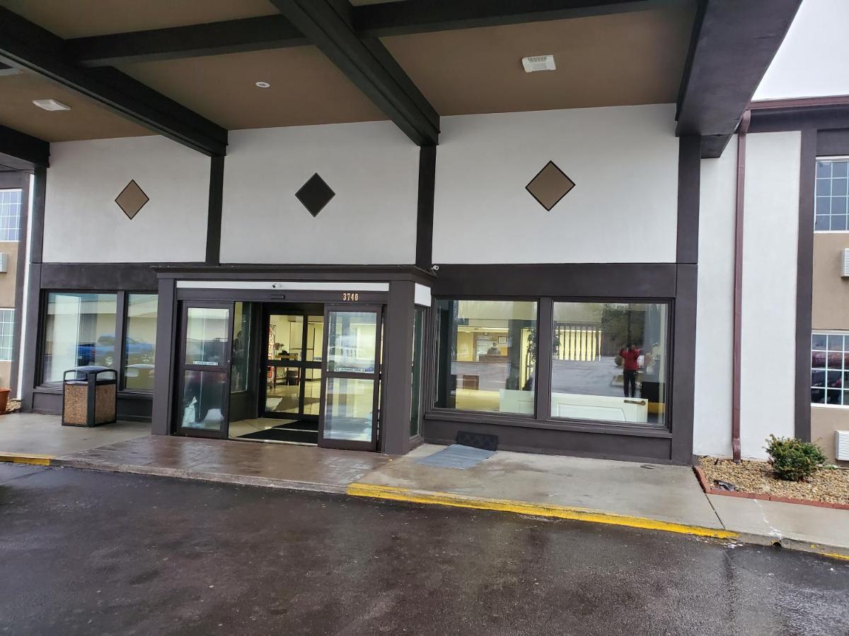 Royal Inn Hotel Indianapolis Eksteriør billede